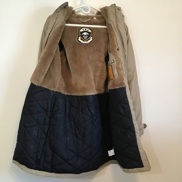 TNA Aspen Parka - Picture 2 of 4